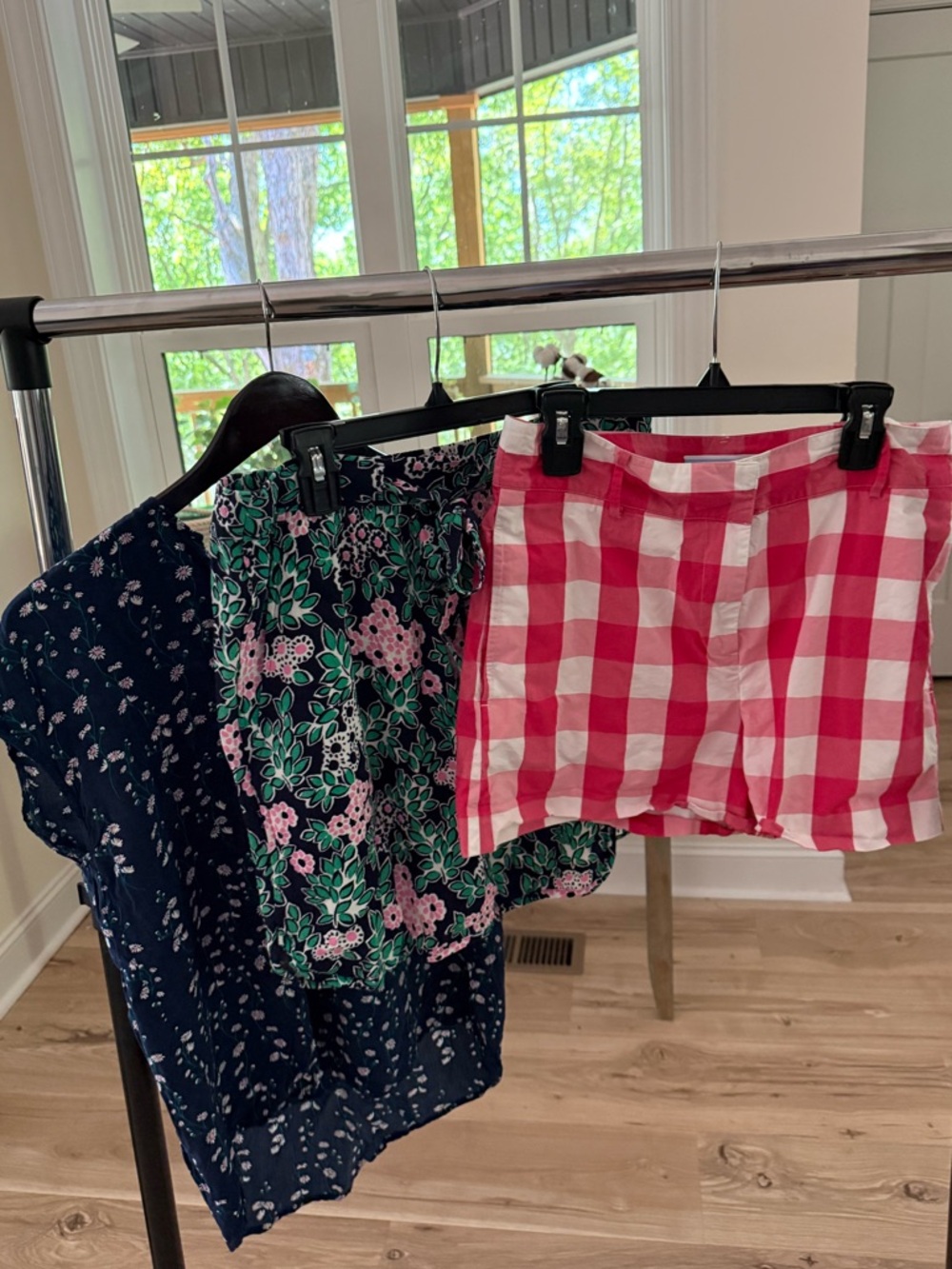Lot of 3 Draper James Summer Pieces Floral Skirt, Shorts and Floral Top Sz 4